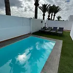 Malva * Puerto del Carmen (Lanzarote)
