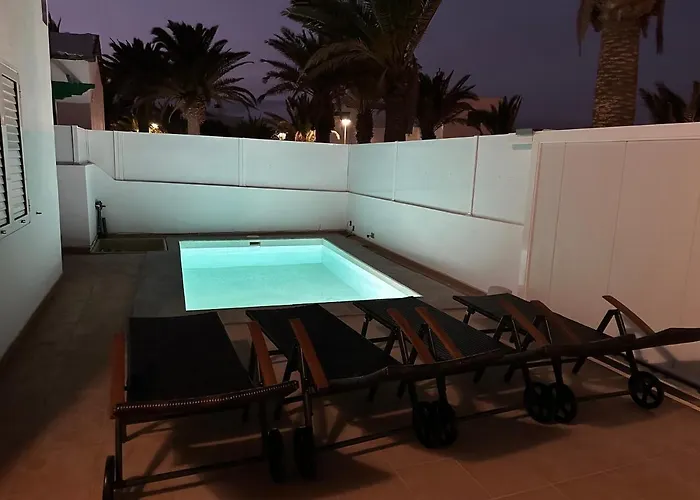 Malva Puerto del Carmen